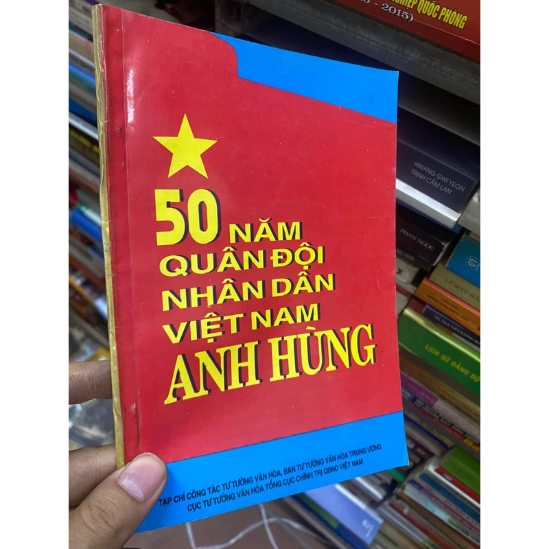 Sách 50 năm quân đội nhân dân Việt Nam anh hùng 307955