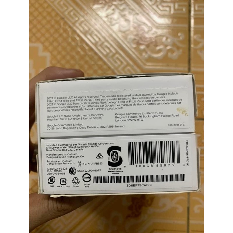 Fitbit versa 4 Like New 99% mang chưa tới 3 lần. Hàng mua bên Cana 166013