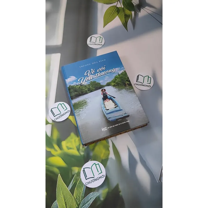 [MIỄN PHÍ BỌC SÁCH] Về với yêu thương - Trương Hòa Bình 990215