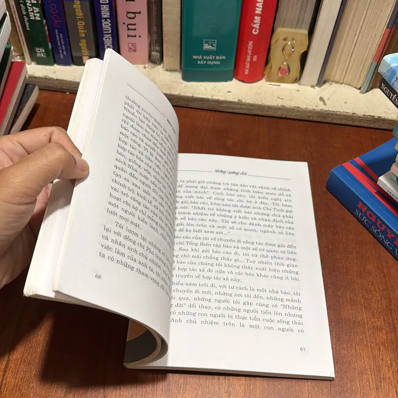 II Truyện Ký: Những Quãng Đời (Tập 2) - Minh Sơn - 2012 786218