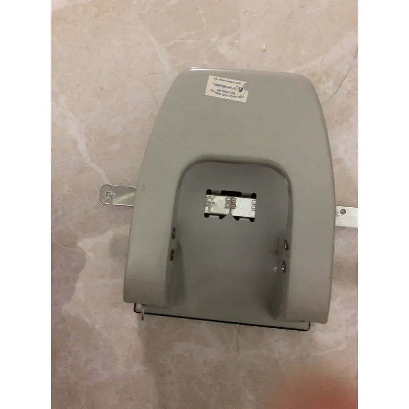 Bấm giấy 2lỗ 559105
