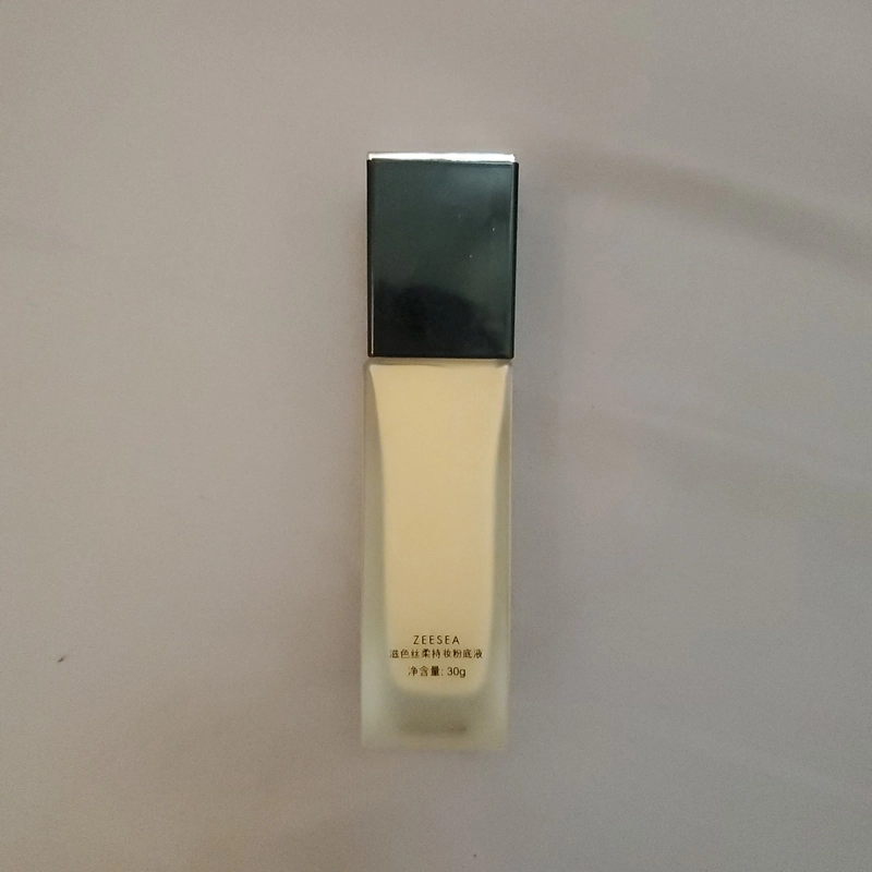 Kem nền Zeesea màu HC02 466080