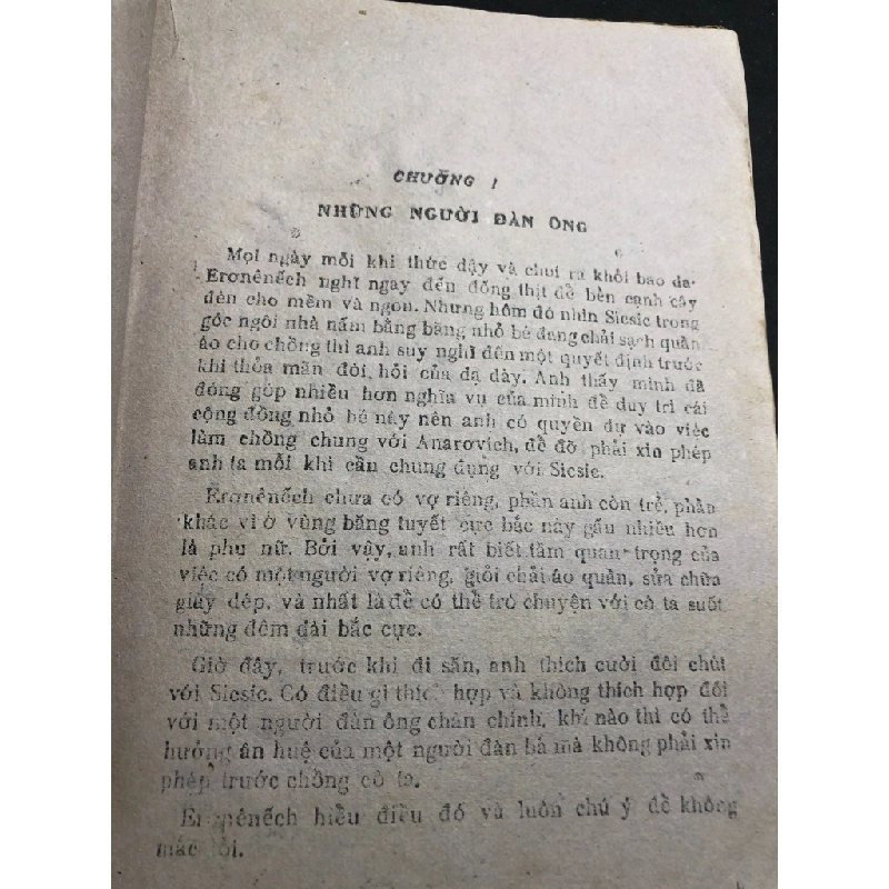 Xứ Sở Những Bóng Dài mới 50% ố vàng nặng, rách bìa nhẹ 1988 Hans Ruesch HPB0906 SÁCH VĂN HỌC 163101