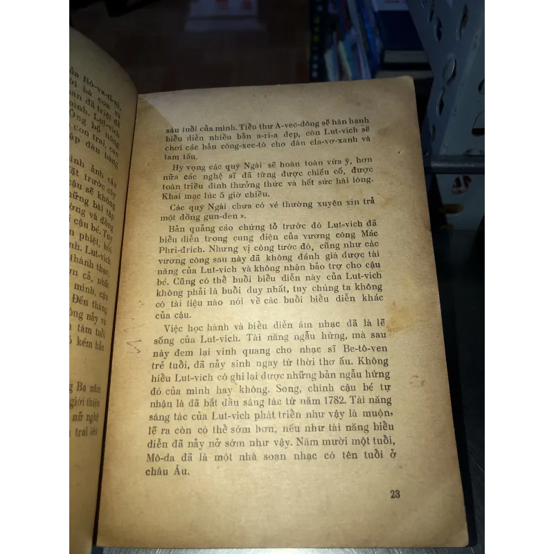 Lút-Vich Van Be-Tô-Ven  -  A.A-Lơ-Svang 930066