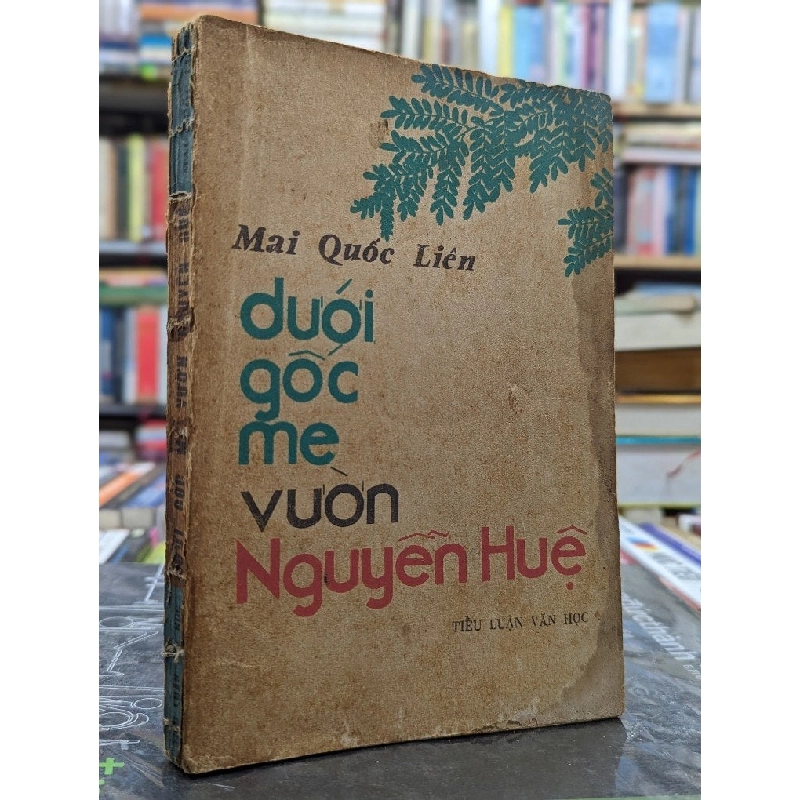 Dưới gốc me vườn Nguyễn Huệ - Mai Quốc Liên 121819