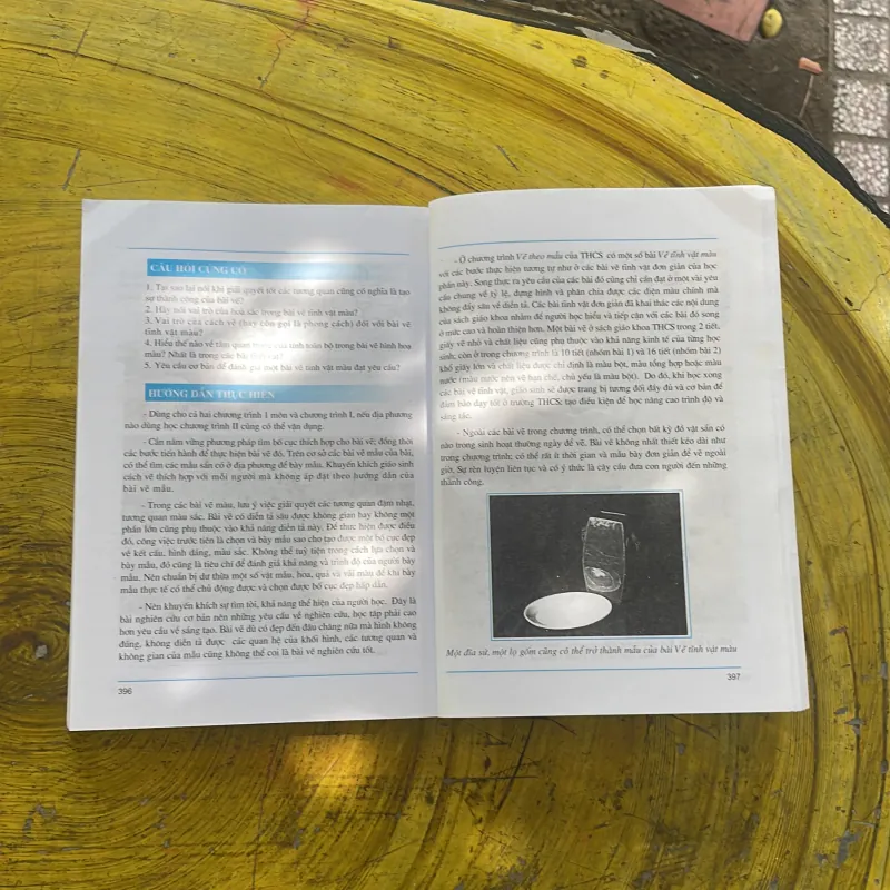 HÌNH HOẠ 1 - TRIỆU KHẮC LỄ  977771