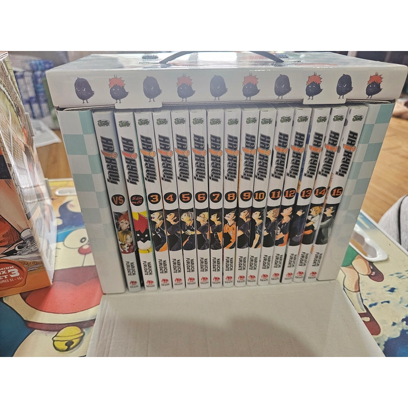 Trọn bộ Haikyu 45 tập kèm 3 box + các phụ kiện và q haicolor như hình  383971