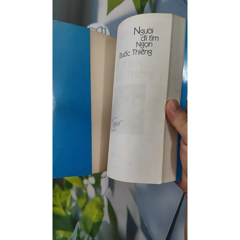 Người Đi Tìm Ngọn Đuốc Thiêng - Thanh Giang 798320