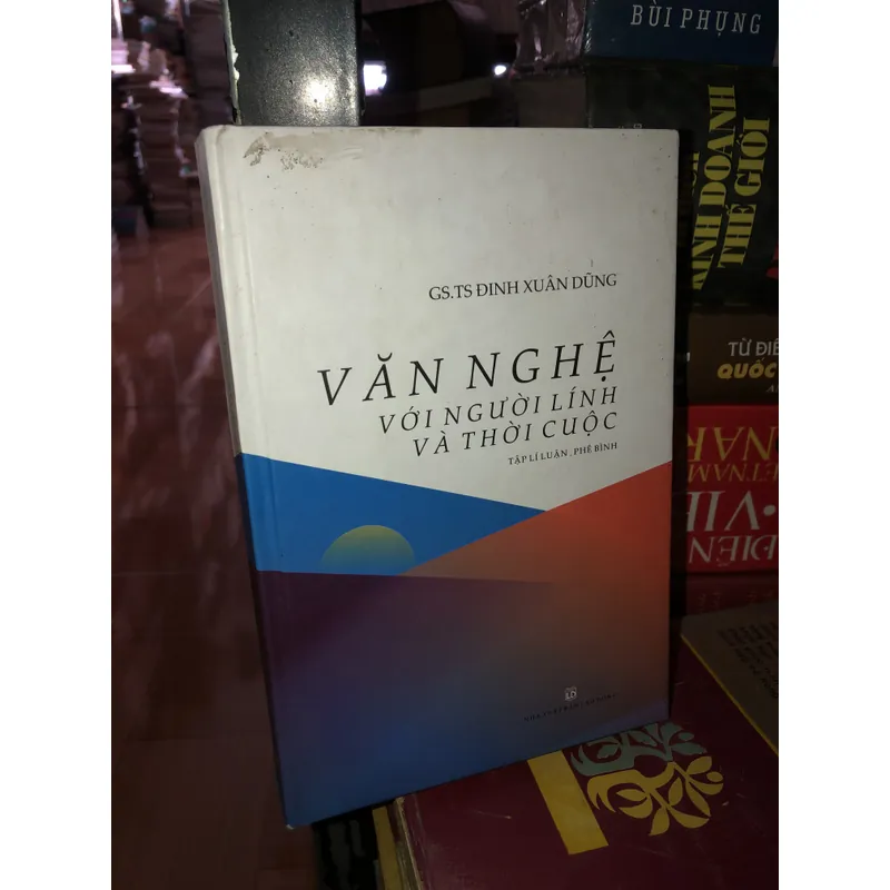 Văn nghệ với người lính và thời cuộc 658303