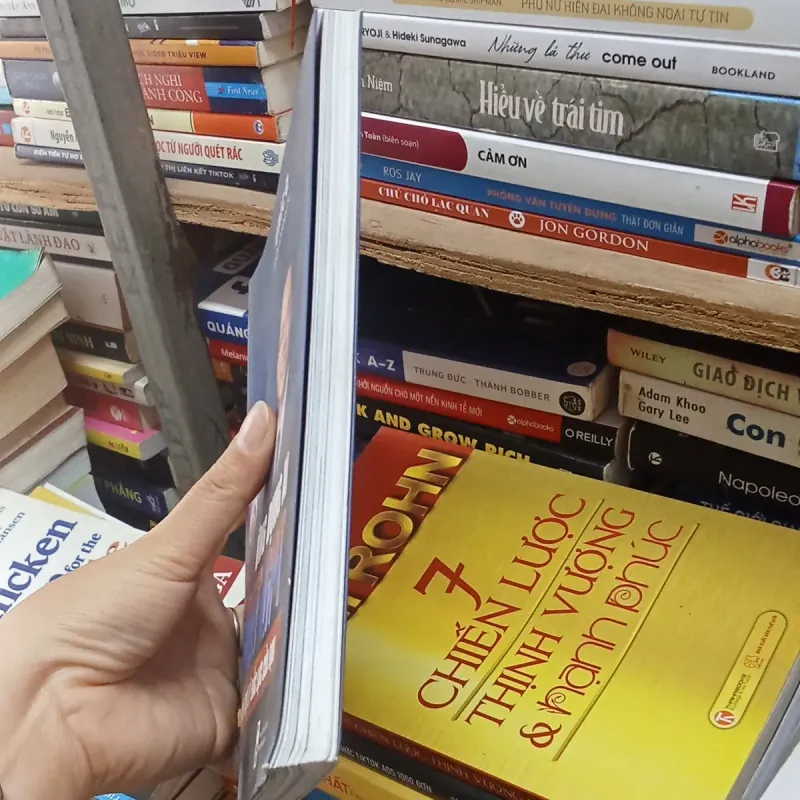 Ứng dụng AI Chất GDP trở thành trợ lý đắc lực của bạn - Trần Khánh Tư  780731