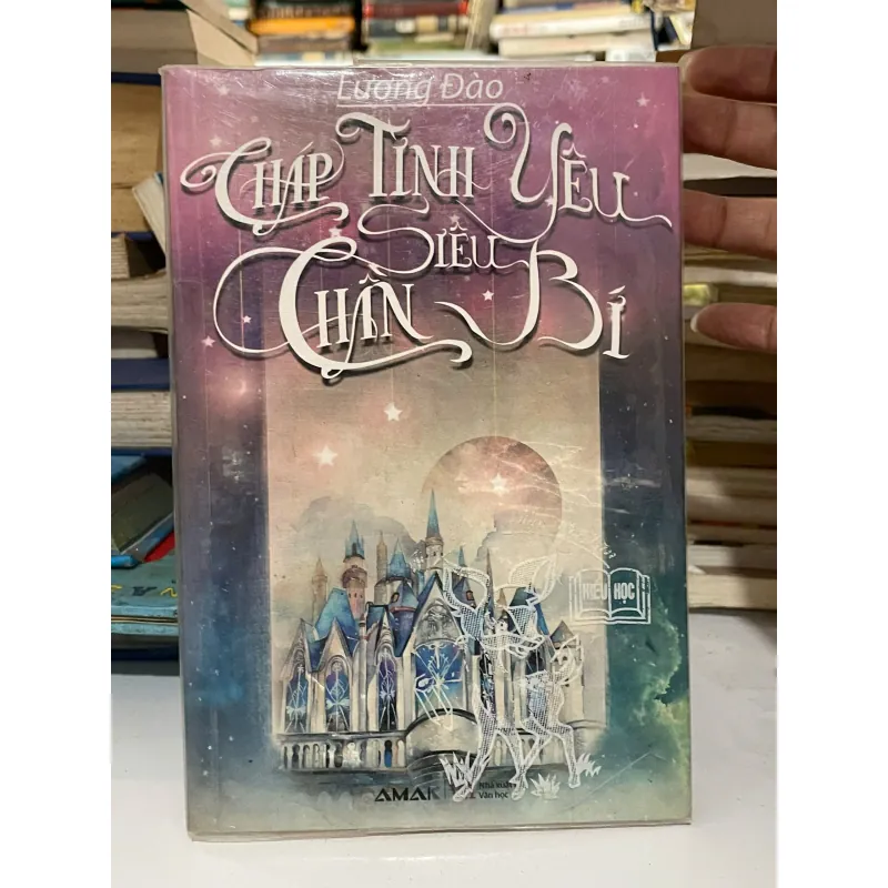 Tháp Tình Yêu Siêu Thần Bí ✨️ 782203