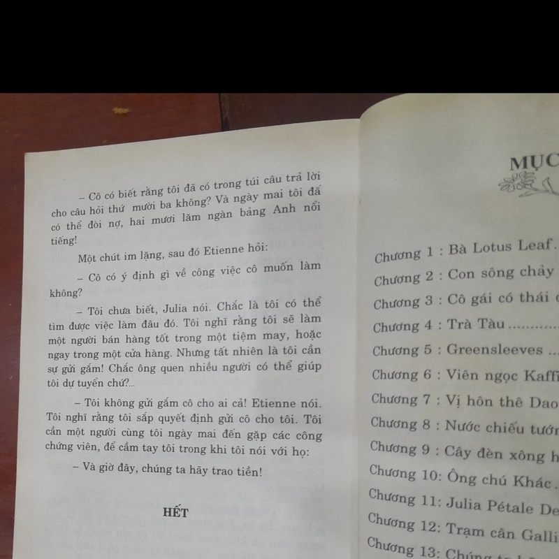 Peter Cheyney - HOA ĐÀO & THUỐC ĐỘC (truyện trinh thám) 546228