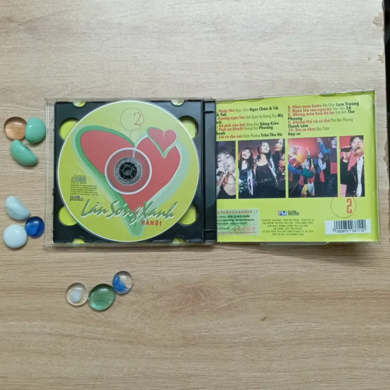 2 đĩa CD chính hãng Làn Sóng Xanh (1999) + 1 Hộp đôi 961260
