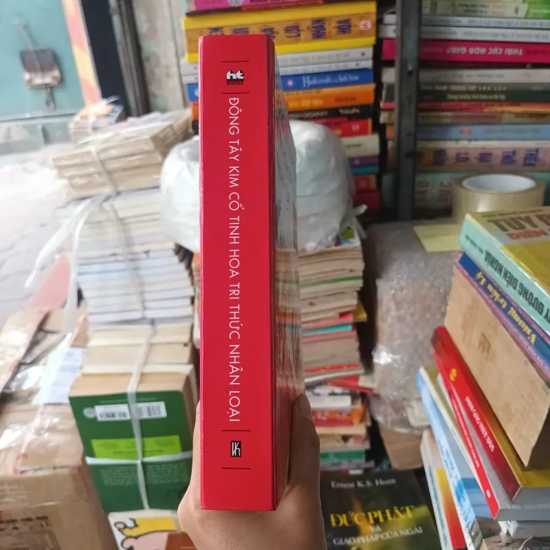 Đông Tây Kim Cổ Tính Hoa Tri Thức Nhân Loại- Tạ Ngọc Ái, Bích Hằng 479071