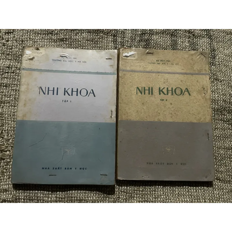 Nhi khoa 2 tập, khổ lớn hơn 400 trang  1022799