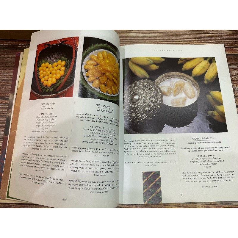 Sách ngoại văn tiếng Anh Thai cooking 23993
