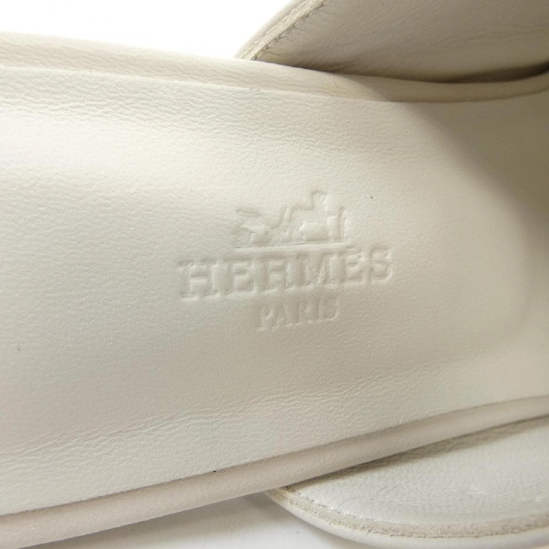 Giày sandal HERMES IDOLE シェーヌダンクル 241084Z 656093