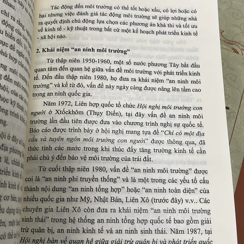 An ninh phi Truyền Thống 996522