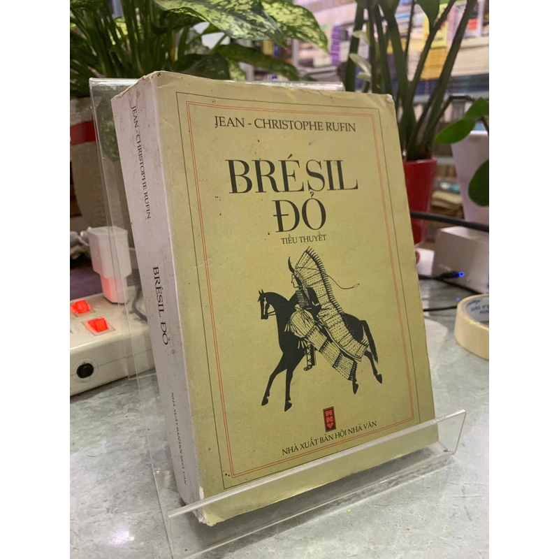 TIỂU THUYẾT BRÉSIL ĐỎ 277885
