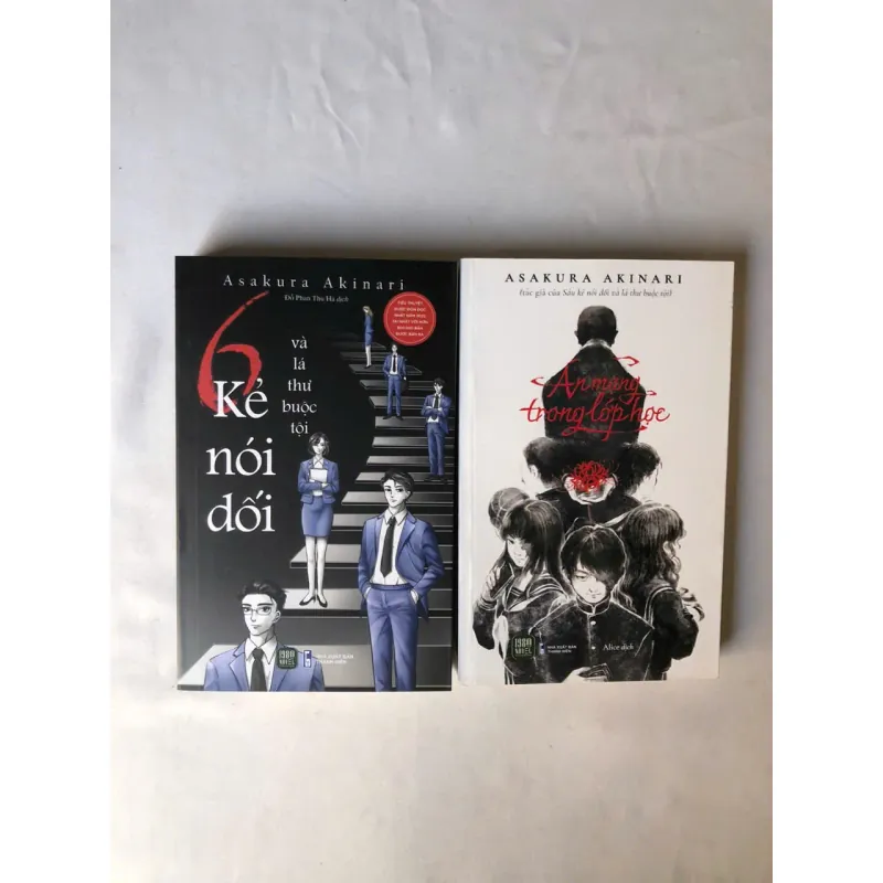 Sách của tác giả Asakura Akinari: 6 kẻ nói dối và lá thư buộc tội & Án mạng trong lớp học 927667