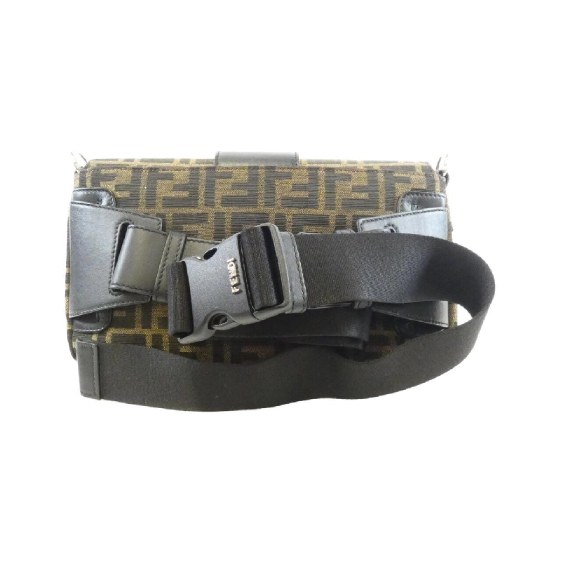 Túi đeo hông Fendi Baguette 7VA472 A9ZL 609192