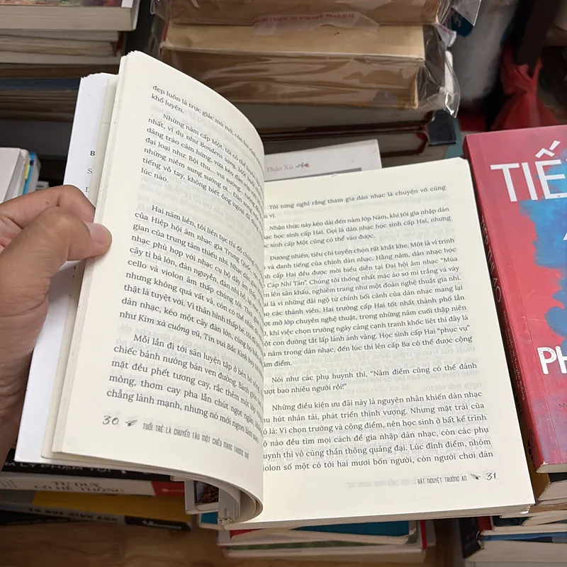II Văn Học: Tuổi Trẻ Là Chuyến Tàu Một Chiều Mang Thương Nhớ - Bát Nguyệt Trường An - 2020 695742