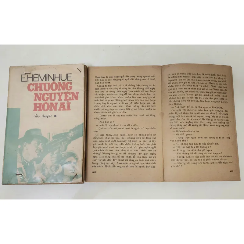Tác phẩm kinh điển của Ernest Hemingway: CHUÔNG NGUYỆN HỒN AI (Trọn bộ 2 tập) 703648