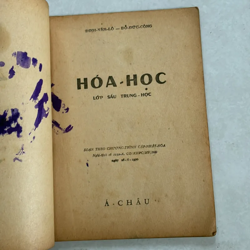 Hoá học lớp 6 trung học - Đinh Văn Lỗ - 1970s 801053