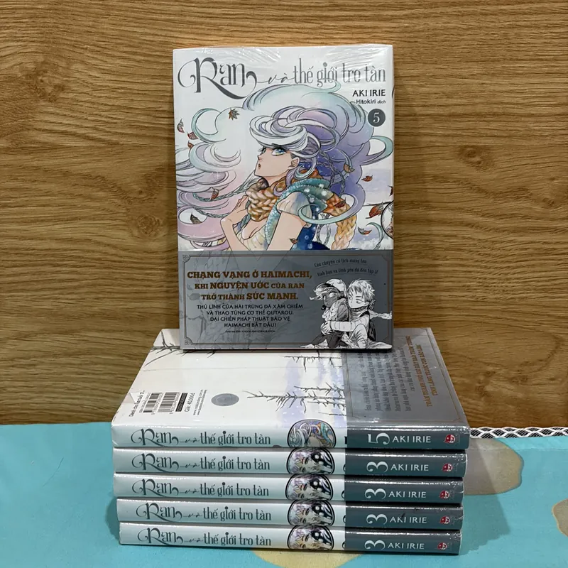 II Truyện Tranh: RAN _ Thế Giới Tro Tàn (Nguyên Seal)  - AKI IRIE 719018