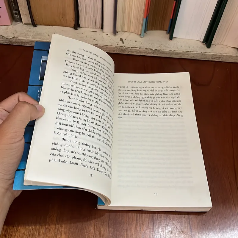 II Tựa sách: Chú Bé Mang Pyjama Sọc - JOHN BOYNE - 2022 576368