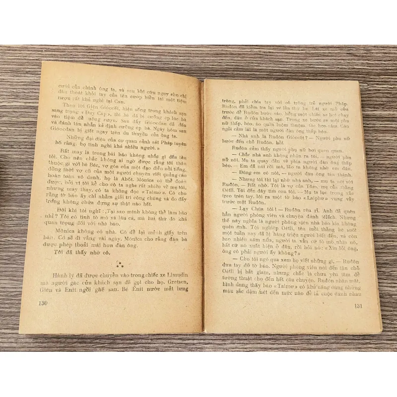 Trọn bộ 2q tiểu thuyết ĂN MÀY KẺ CẮP - 571 trang (nhà văn Irwin Shaw) 936883