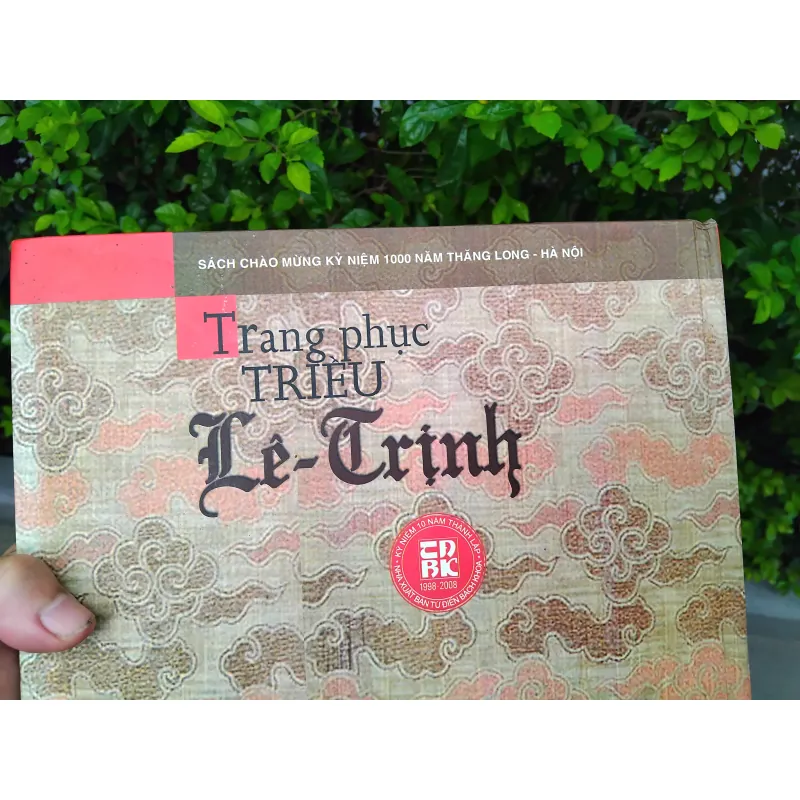 Trang phục triều Lê - Trịnh của Trịnh Quang Vũ 971396