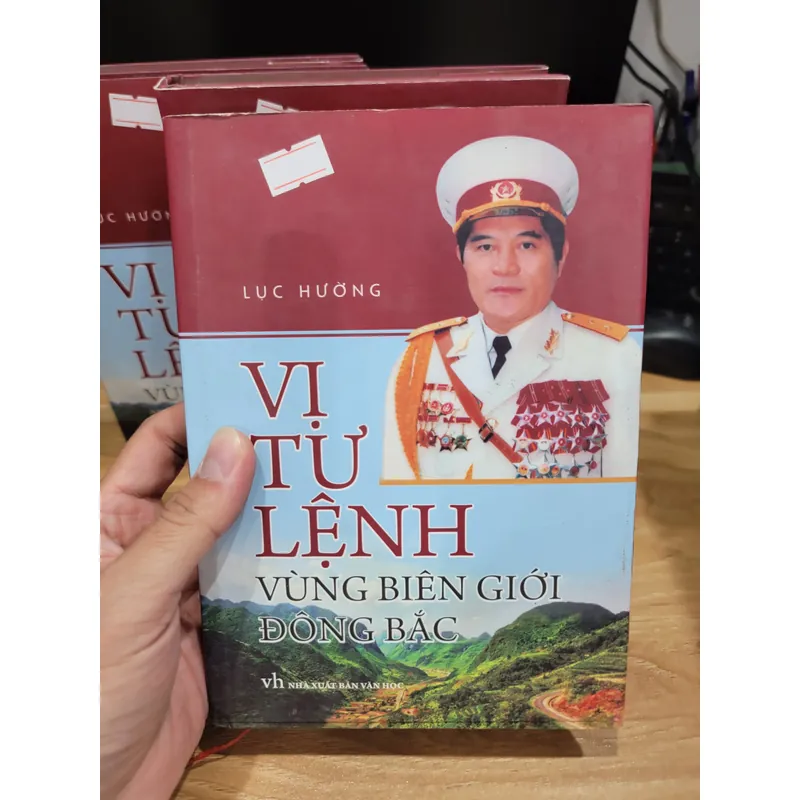 Vị tư lệnh vùng biên giới Đông Bắc 696027
