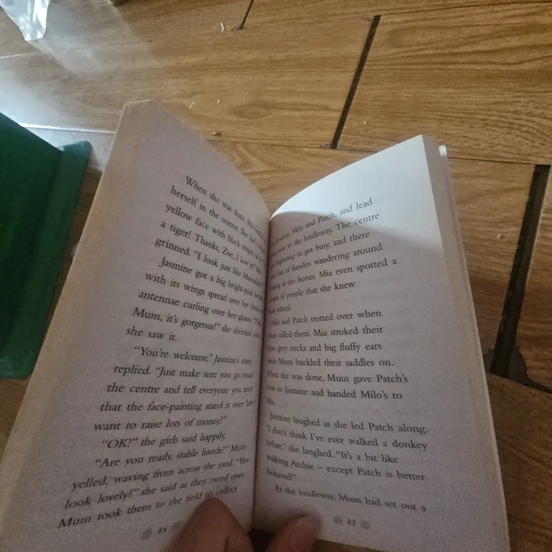 The Lonely Pony Giá 20k  604040