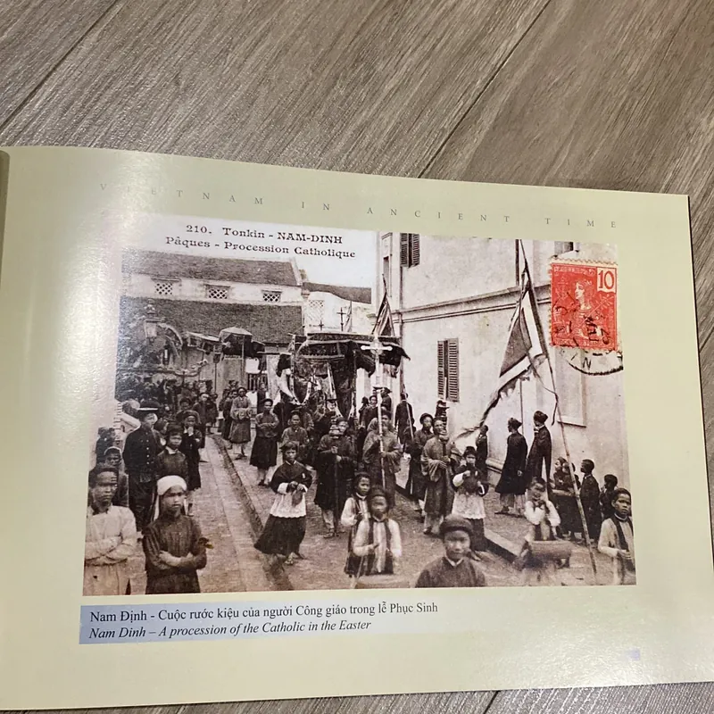 VIỆT NAM XƯA, sách ảnh, xb 2012 732991