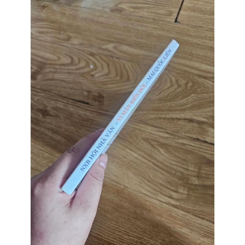 Tập thơ Vị mặn biển đời 25k 548589