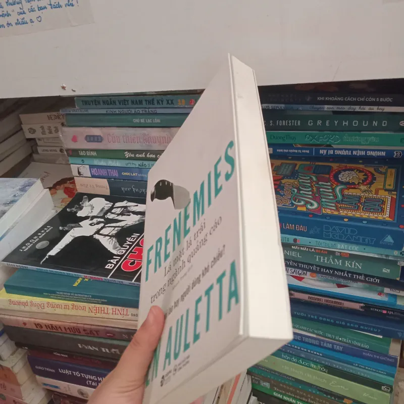 Lá mặt lá trái trong ngành quảng cáo 📚 1004204