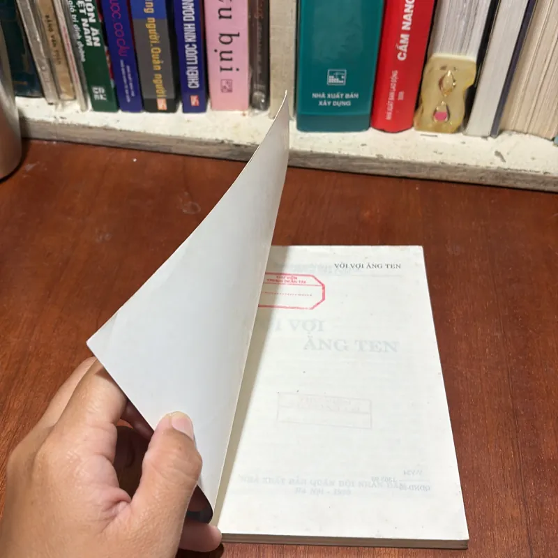 II Văn Học: Vời Vợi Ăng Ten - Lương Văn Tăng - 1999 785669