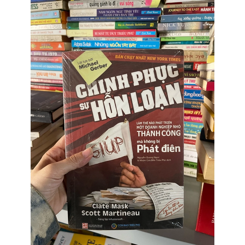 Chinh phục hay nổi loạn 359602
