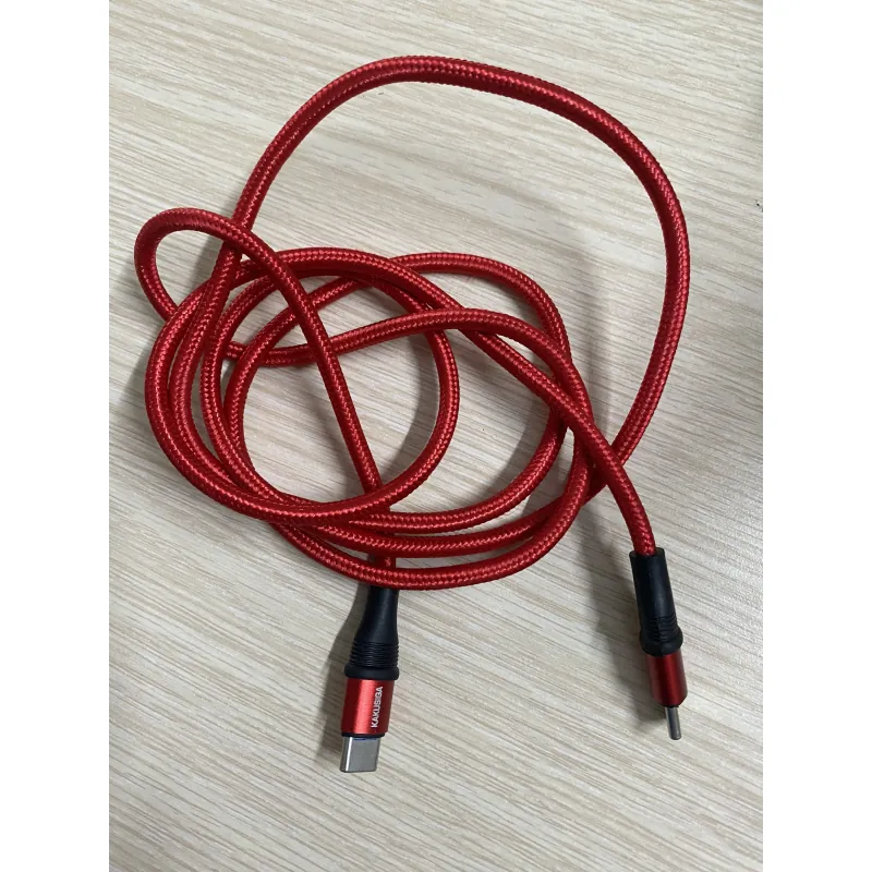 tai nghe và dây sạc điện thoai 780360