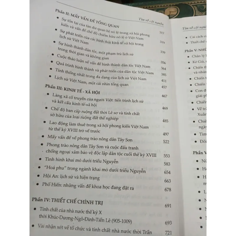 TÌM VỀ CỘI NGUỒN - PHAN HUY LÊ 995361