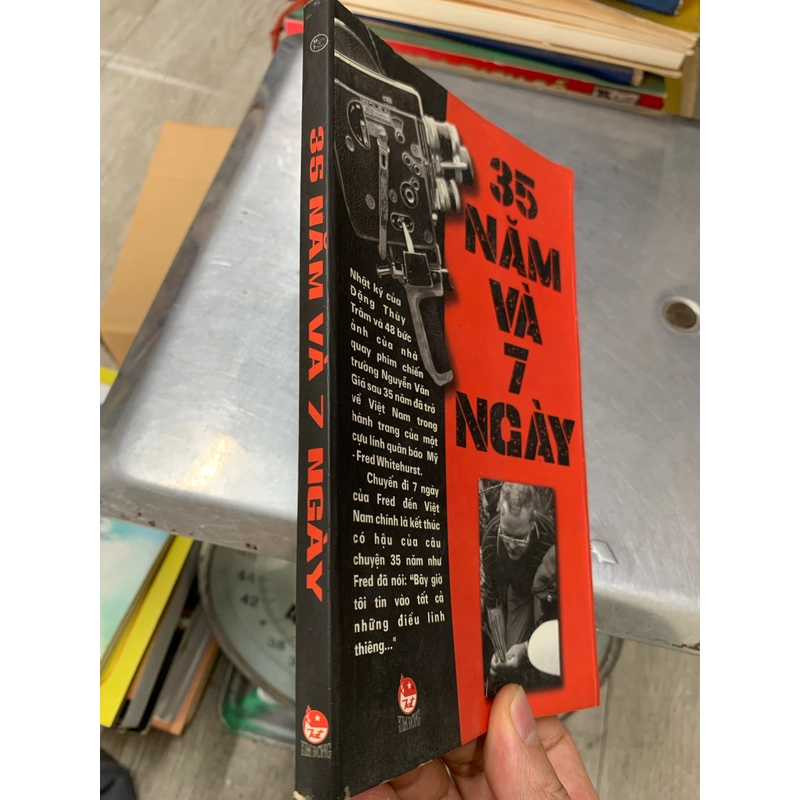 35 năm và 7 ngày. 2b3 397887