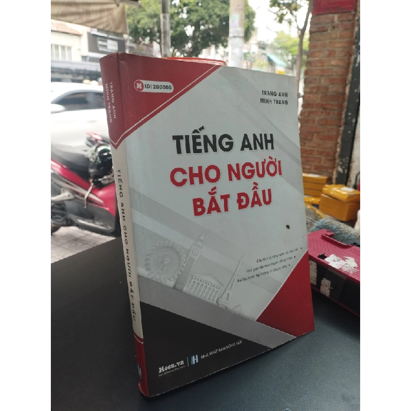 Tiếng Anh cho người mới bắt đầu - Trang Anh và Minh Trang 356120