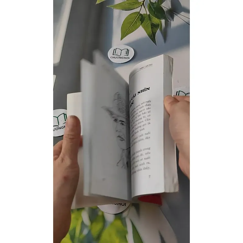 Nốt Ruồi Dưới Cái Nhìn Y Học & Tướng Học - Như Hùng 727280