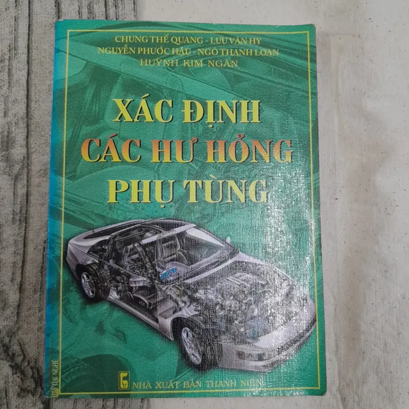 Xác định các hư hỏng phụ tùng.  589311