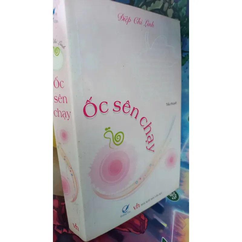 ốc sên chạy 1024059