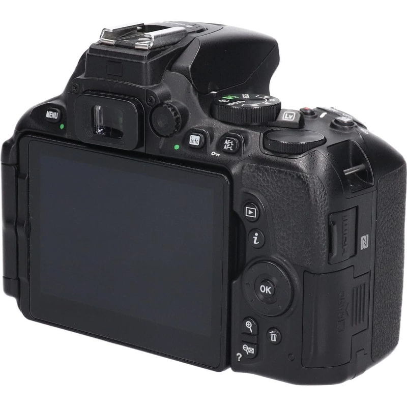 Ｄ５６００ - Hàng hiệu Authentic 880153