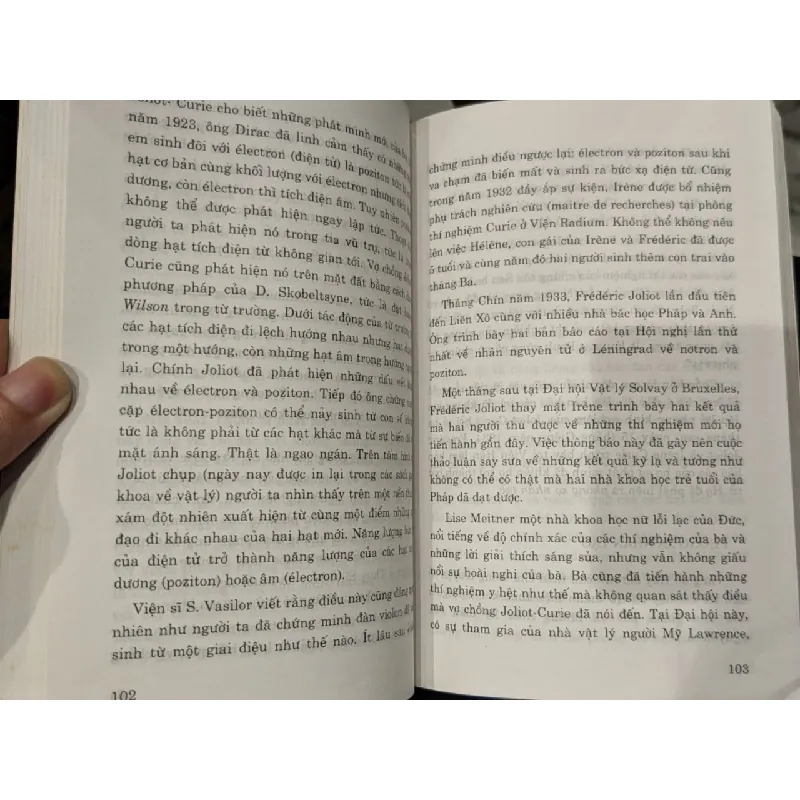 Frédéric Joliot Curie - M.Chaskolskaia 643764