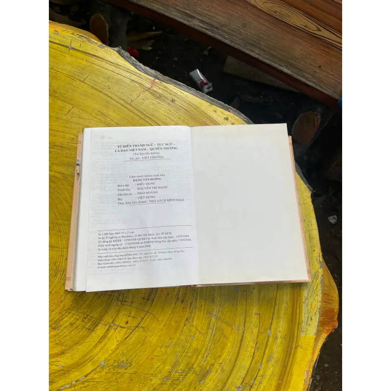 TỪ ĐIỂN THÀNH NGỮ TỤC NGỮ CA DAO VIỆT NAM QUYỂN THƯỢNG- VIỆT CHƯƠNG 730955