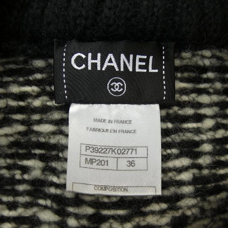 Áo khoác cardigan CHANEL 642940